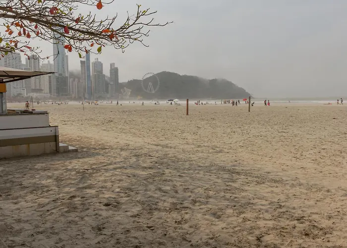 1 Quadra Da Praia Na Avbrasil, Wi-Fi 350Mega P1188
